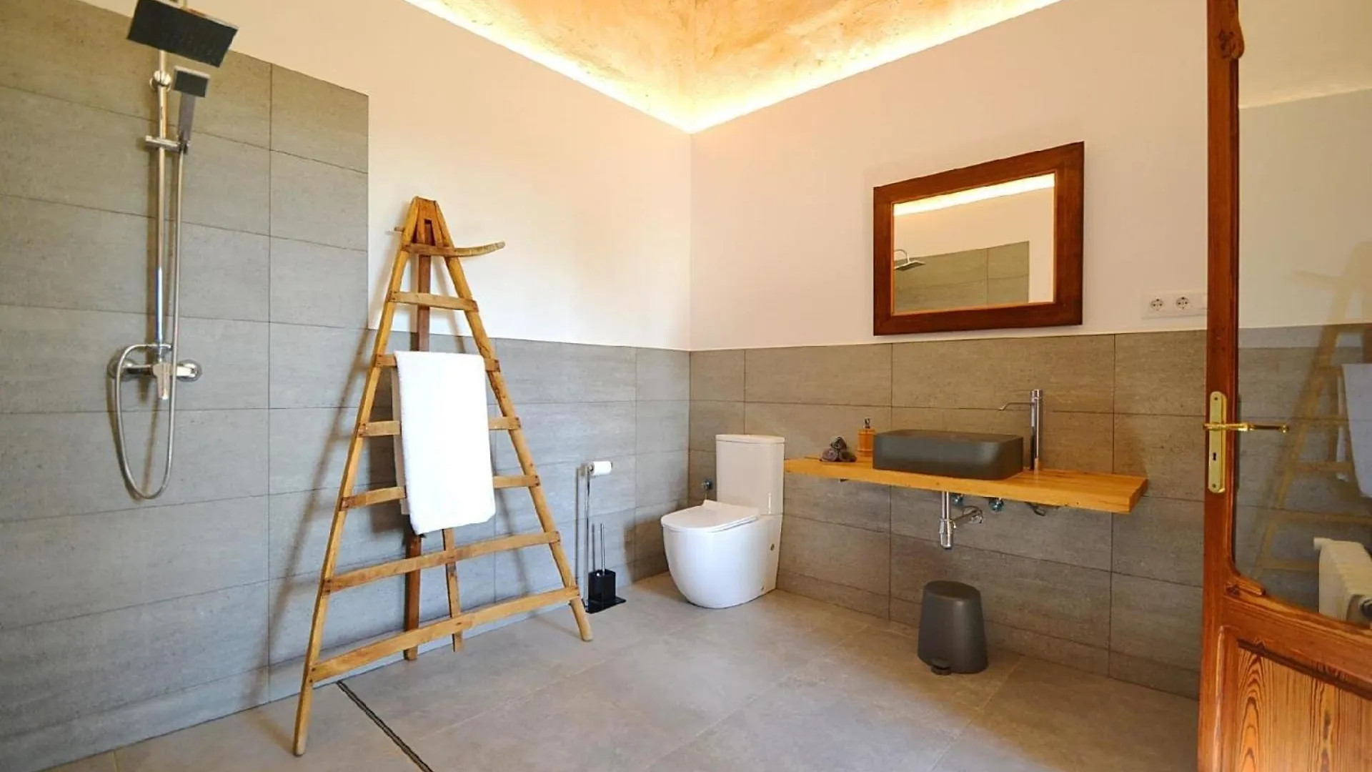 Holiday home Nettes Ferienhaus In Ses Cadenes Mit Privatem Pool Villa Llucmajor